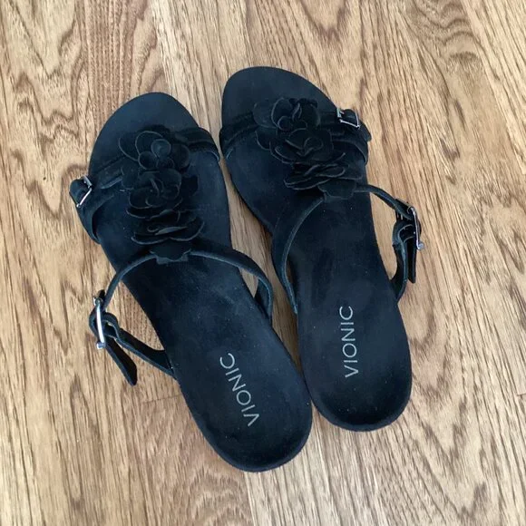 VIONIC 'CLAY' BLACK SUEDE FLORAL STRAPPY SLIP ON SANDAL 10 COMFORT CASUAL SUMMER - Picture 5 of 7